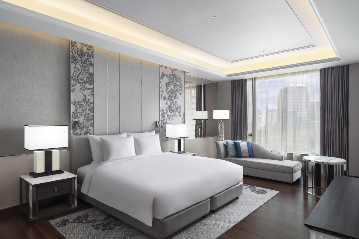 Grand Executive Suite at Sindhorn Kempinski