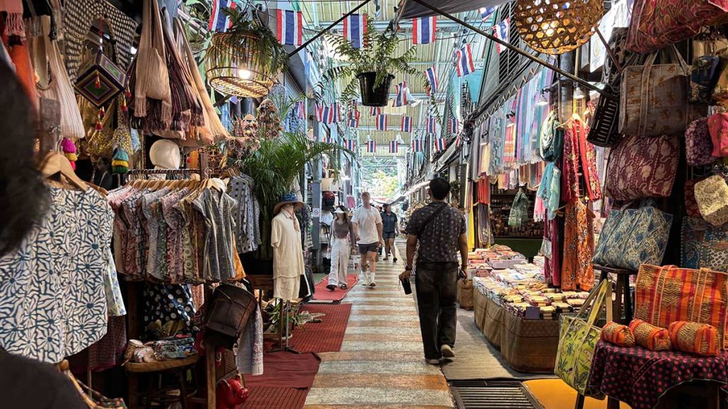 Inside some alleys, it is filled with shops and great design.