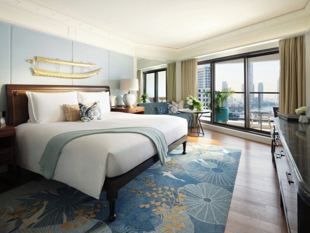 Deluxe room with balcony facing the river at Mandarin Oriental Bangkok